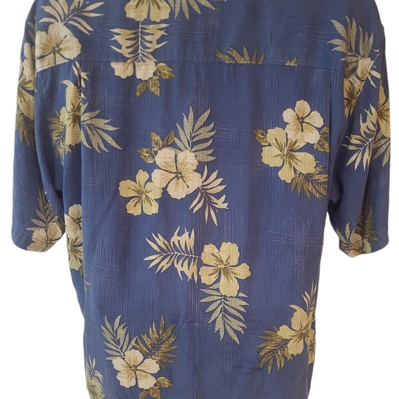 Tommy Bahama Men's Short Sleeve Button Down Shirt Size L - Picture 2 of 5